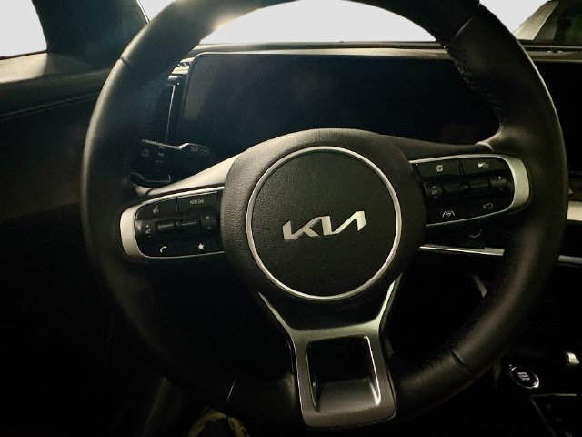 Certified 2023 Kia Sportage X-Line w/ X-Line Premium Package AWD/4WD image 11