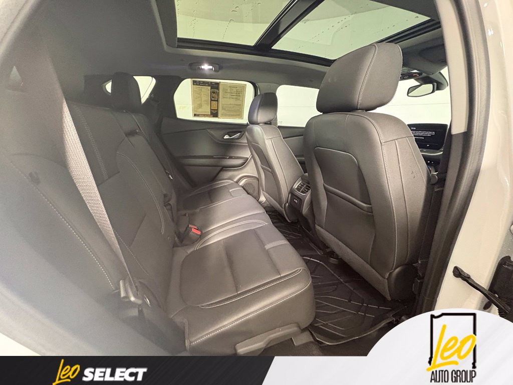 Used 2024 Chevrolet Blazer LT w/ Midnight/Sport Edition AWD/4WD image 10