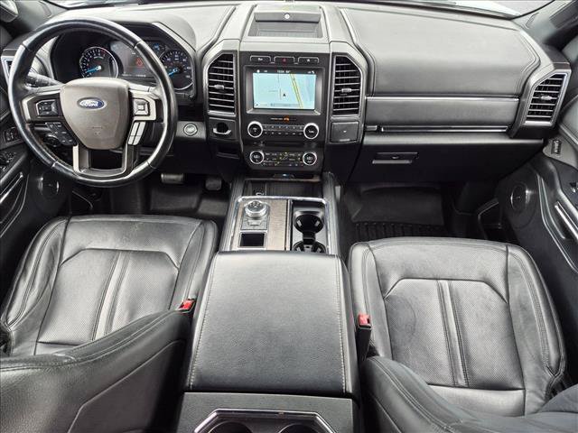 Used 2018 Ford Expedition Max Limited RWD image 18