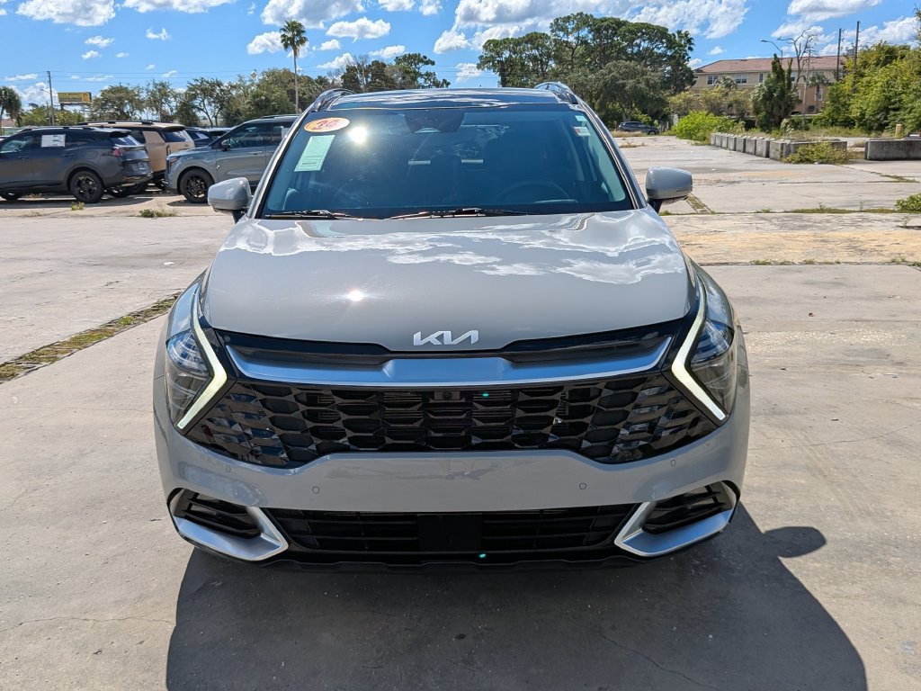 Certified 2024 Kia Sportage SX FWD image 3