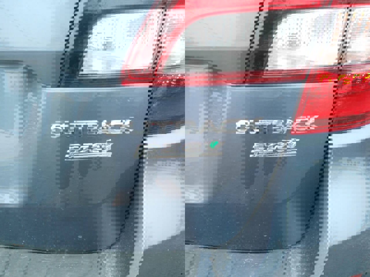 Used 2016 Subaru Outback 2.5i Limited image 32