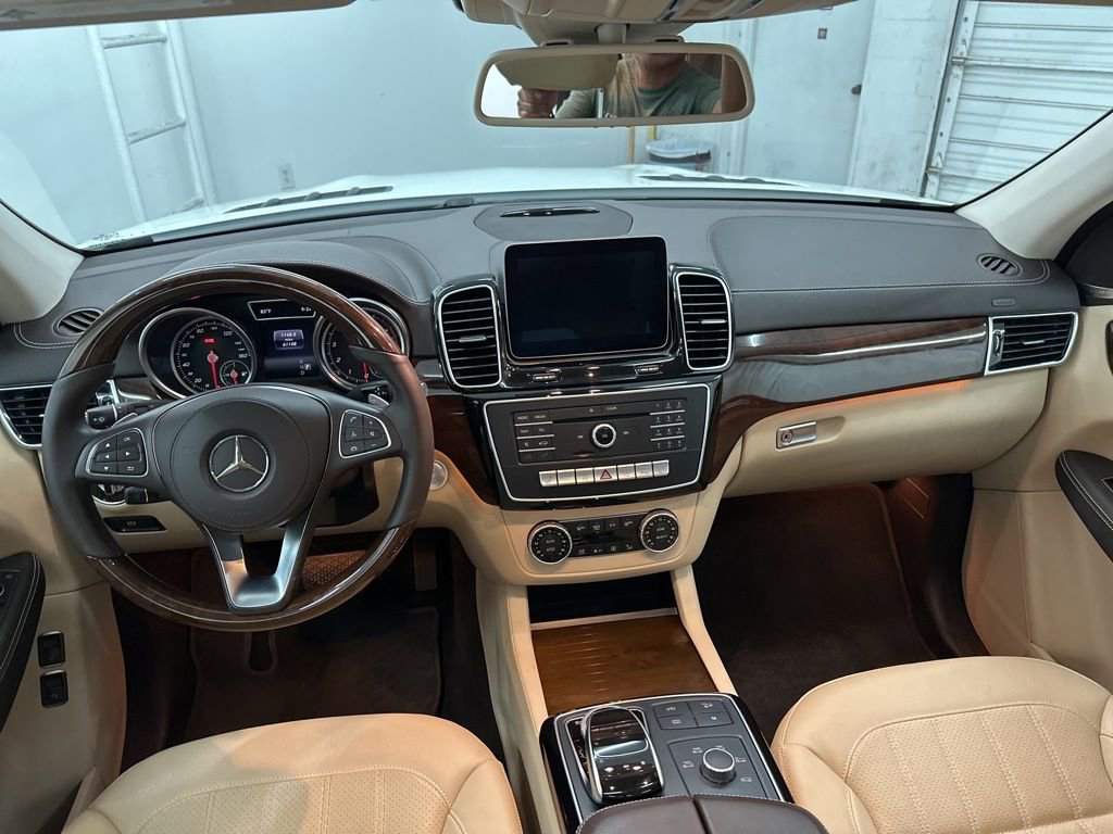 Used 2018 Mercedes-Benz GLS 450 4MATIC image 24