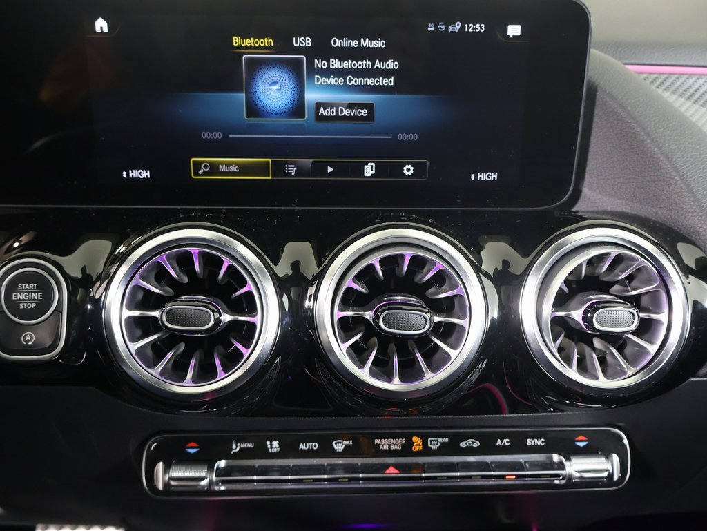 Used 2023 Mercedes-Benz GLA 35 AMG 4MATIC image 5