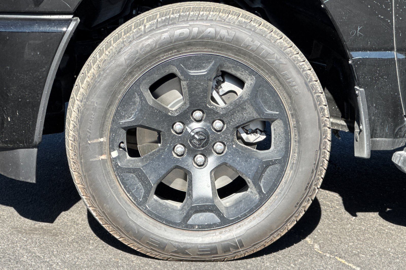 New 2026 RAM 1500 Express AWD/4WD image 23