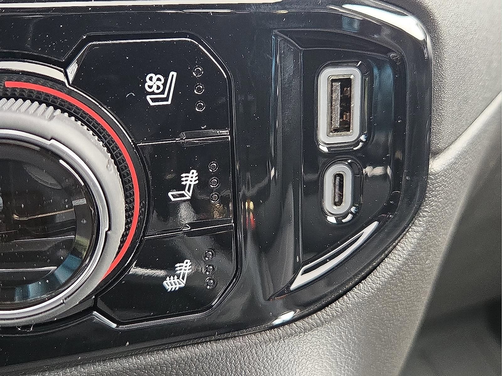 New 2026 Chevrolet Silverado 2500 LTZ w/ LTZ Convenience Package image 19