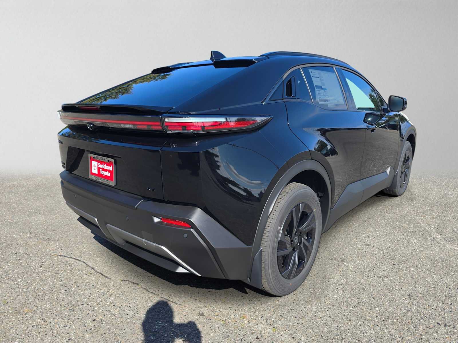 New 2027 Toyota C-HR w/ ALL Weather Mat Package (TMS) AWD/4WD image 3