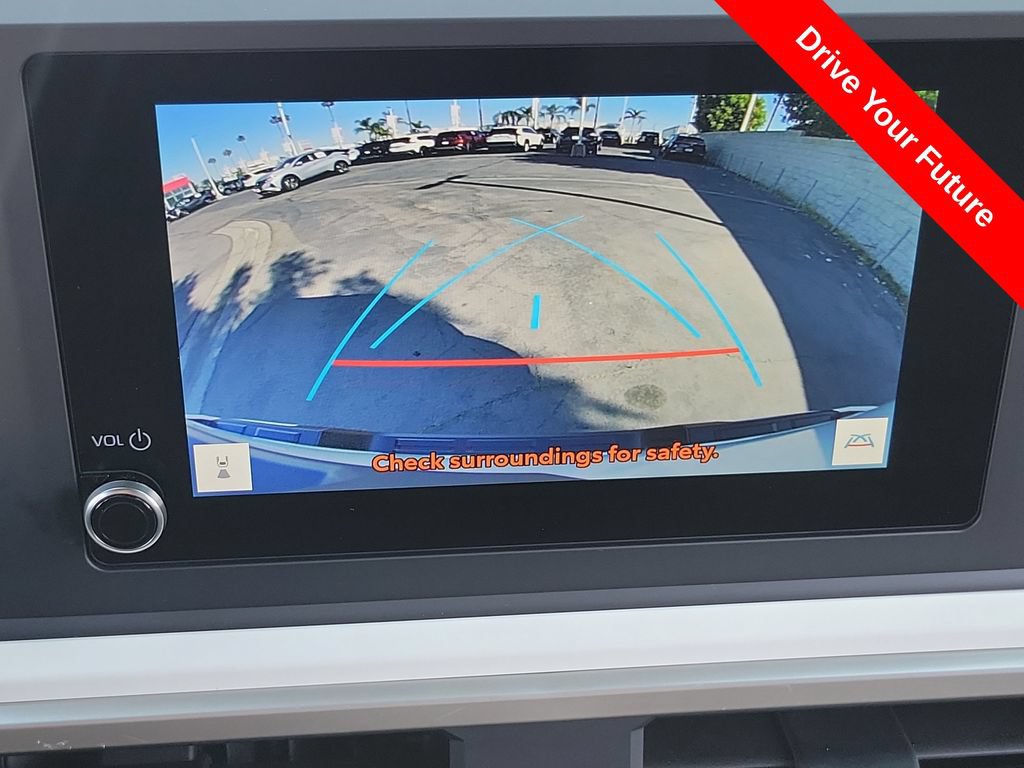 Used 2024 Toyota Tacoma TRD Off-Road w/ TRD Off Road Upgrade Package AWD/4WD image 9