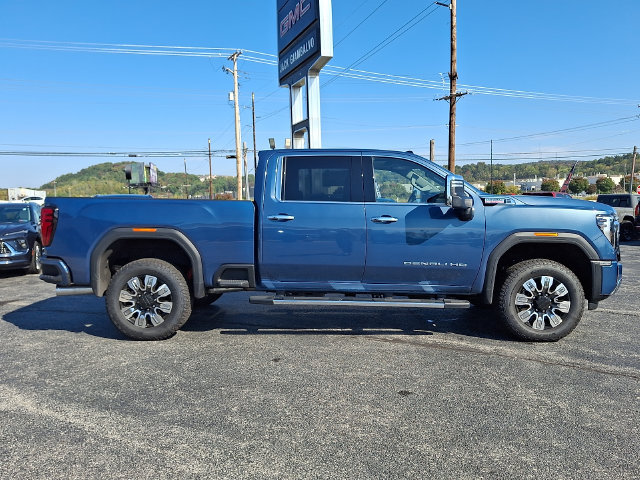Used 2026 GMC Sierra 2500 Denali w/ Denali Reserve Package AWD/4WD image 7