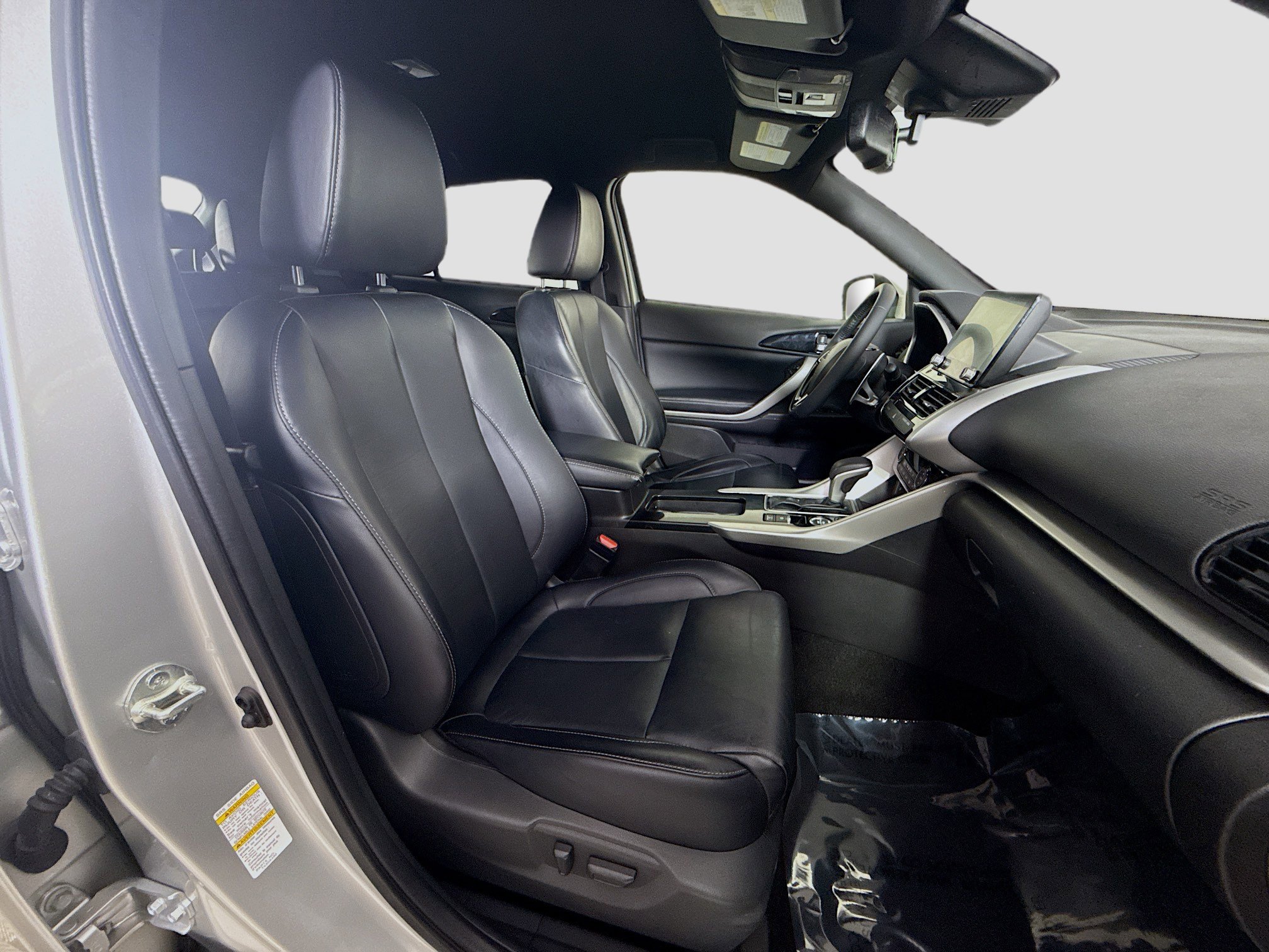 Used 2023 Mitsubishi Eclipse Cross SE image 29