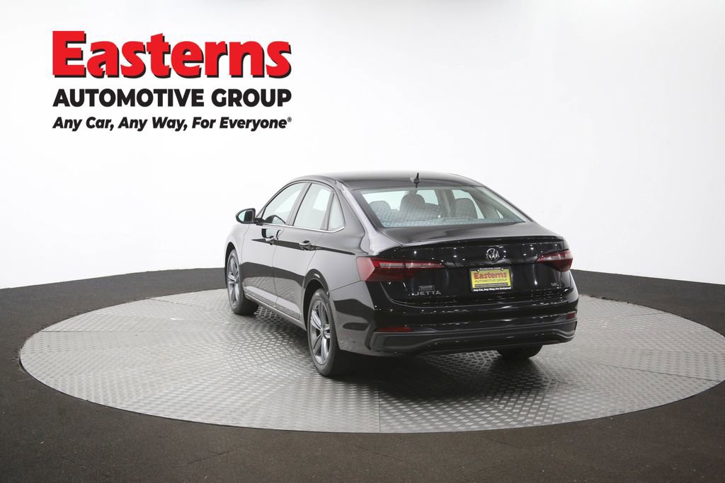 Used 2024 Volkswagen Jetta SE FWD image 64