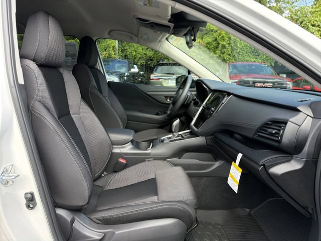 Used 2025 Subaru Outback Premium AWD/4WD image 17