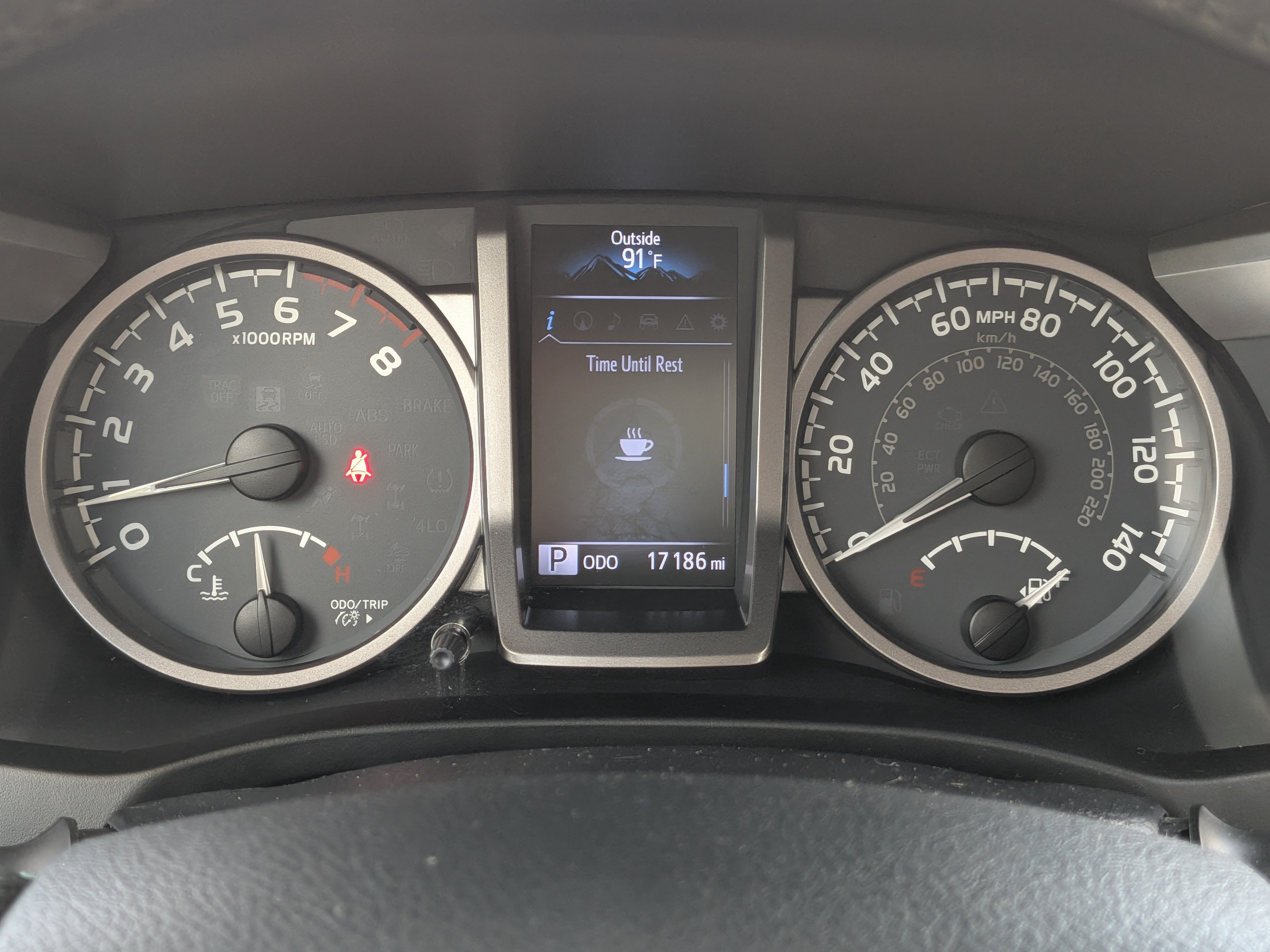 Used 2018 Toyota Tacoma SR5 RWD image 26