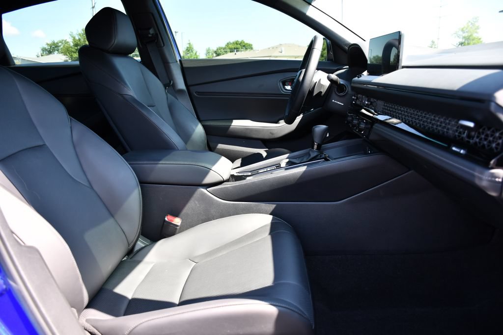 Used 2024 Honda Accord Sport image 35