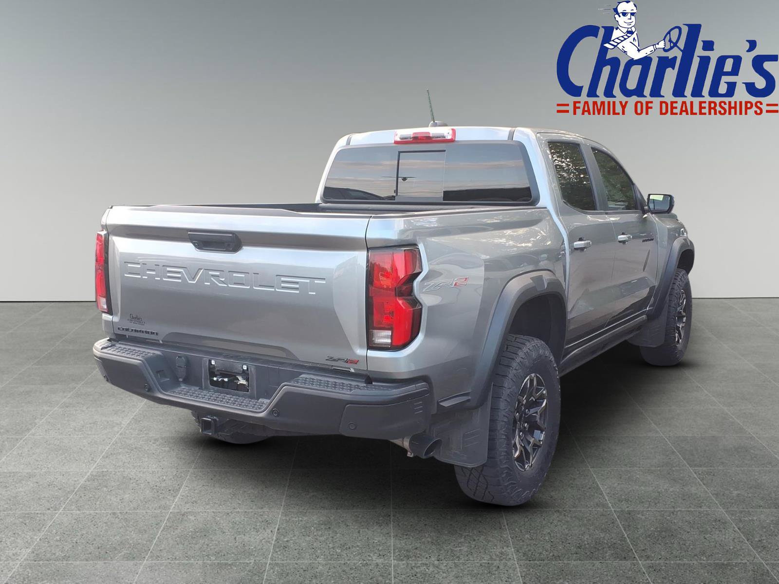 Used 2024 Chevrolet Colorado ZR2 w/ ZR2 Convenience Package III AWD/4WD image 4