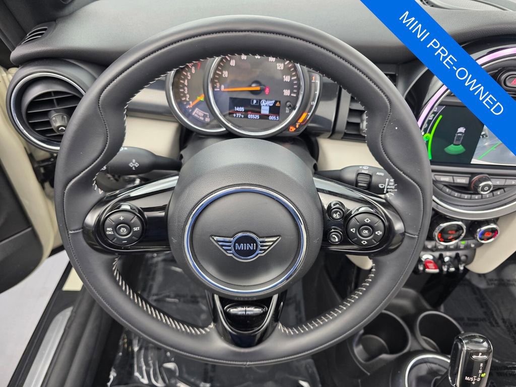 Used 2020 MINI Cooper Convertible image 16
