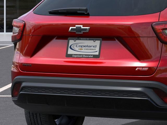 New 2026 Chevrolet Trax RS w/ Sunroof Package image 15