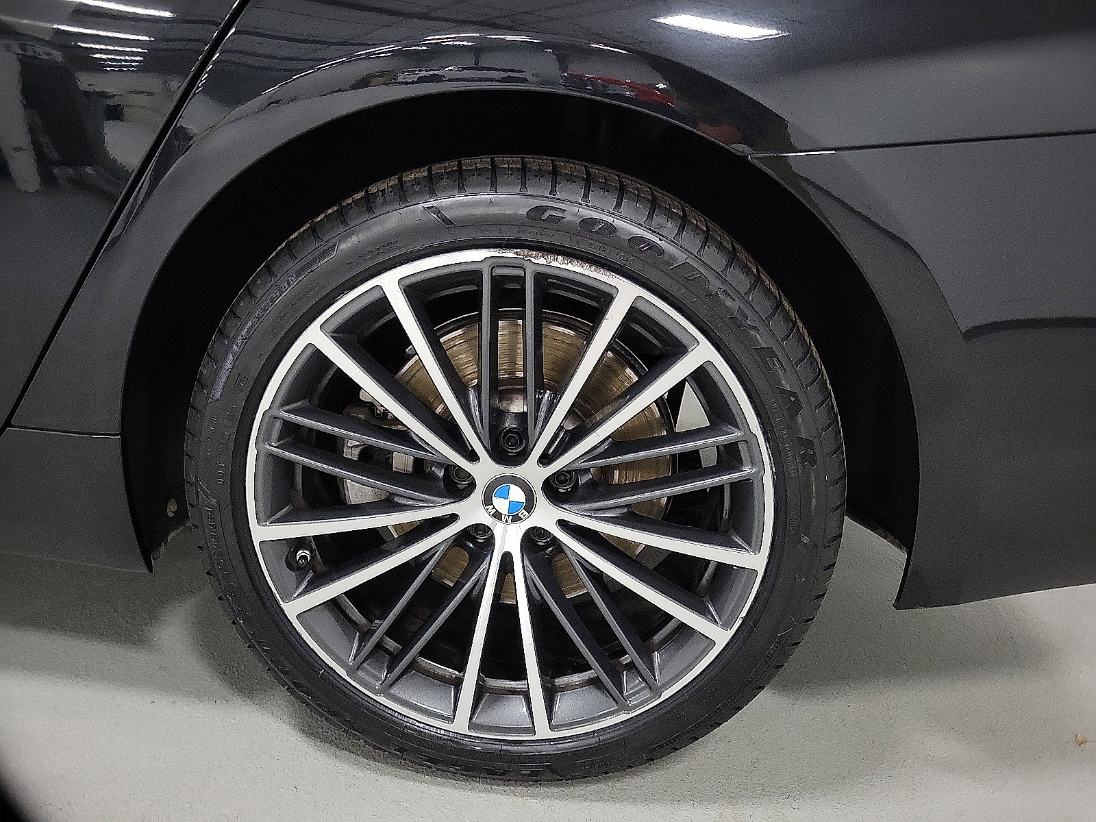 Used 2023 BMW 540i xDrive image 12