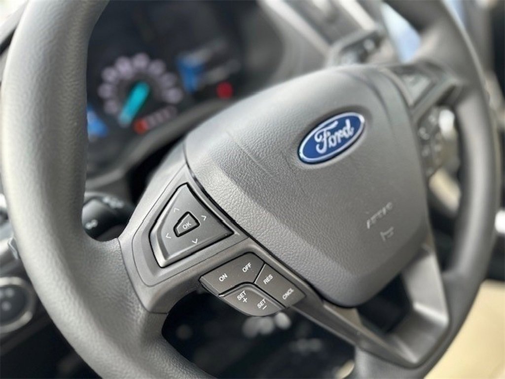 New 2024 Ford Edge SE image 12