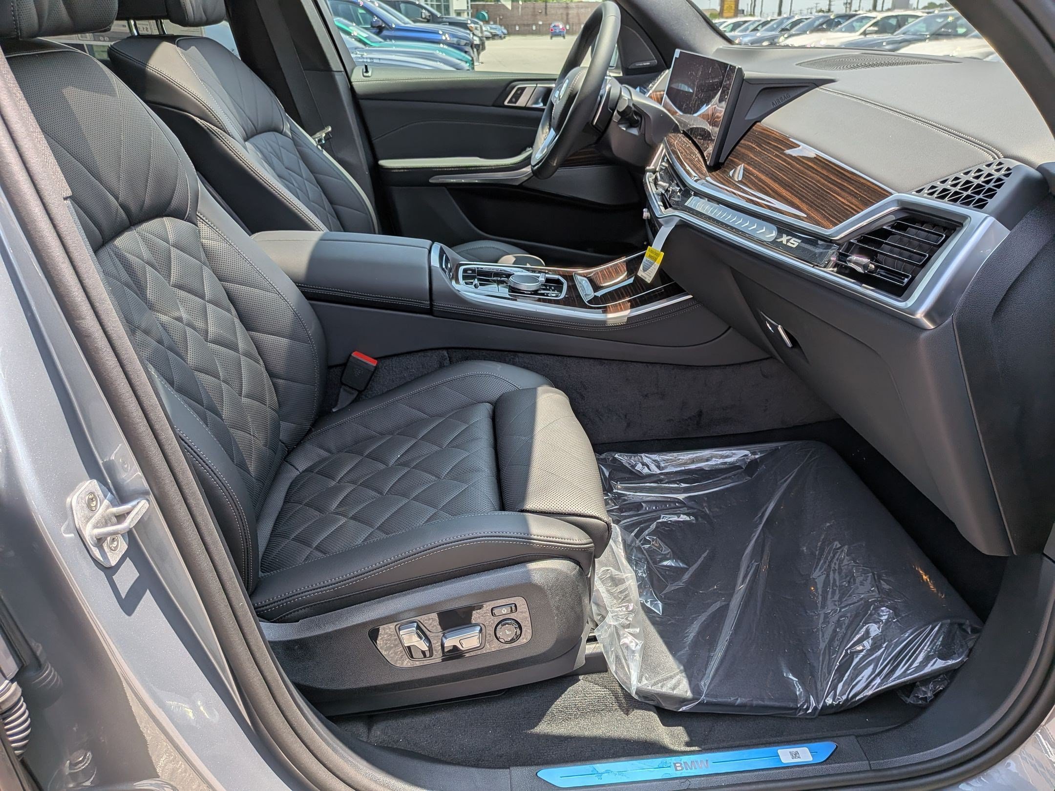 New 2026 BMW X5 xDrive50e AWD/4WD image 38