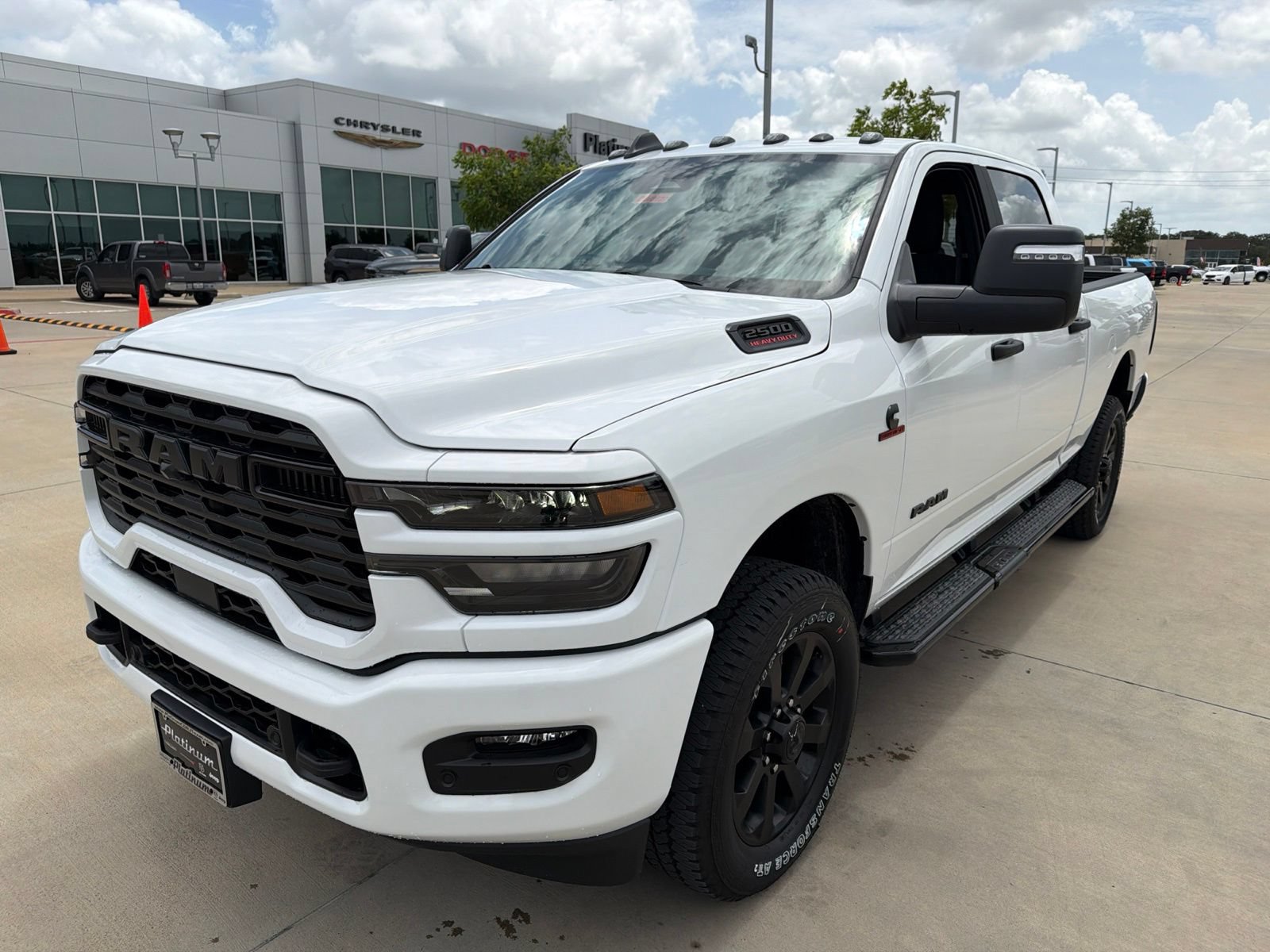 New 2026 RAM 2500 Lone Star AWD/4WD image 9