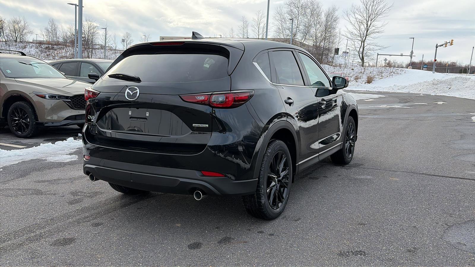 New 2025 MAZDA CX-5 Carbon Edition image 3