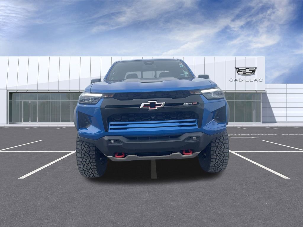 Used 2024 Chevrolet Colorado ZR2 w/ ZR2 Convenience Package III image 3