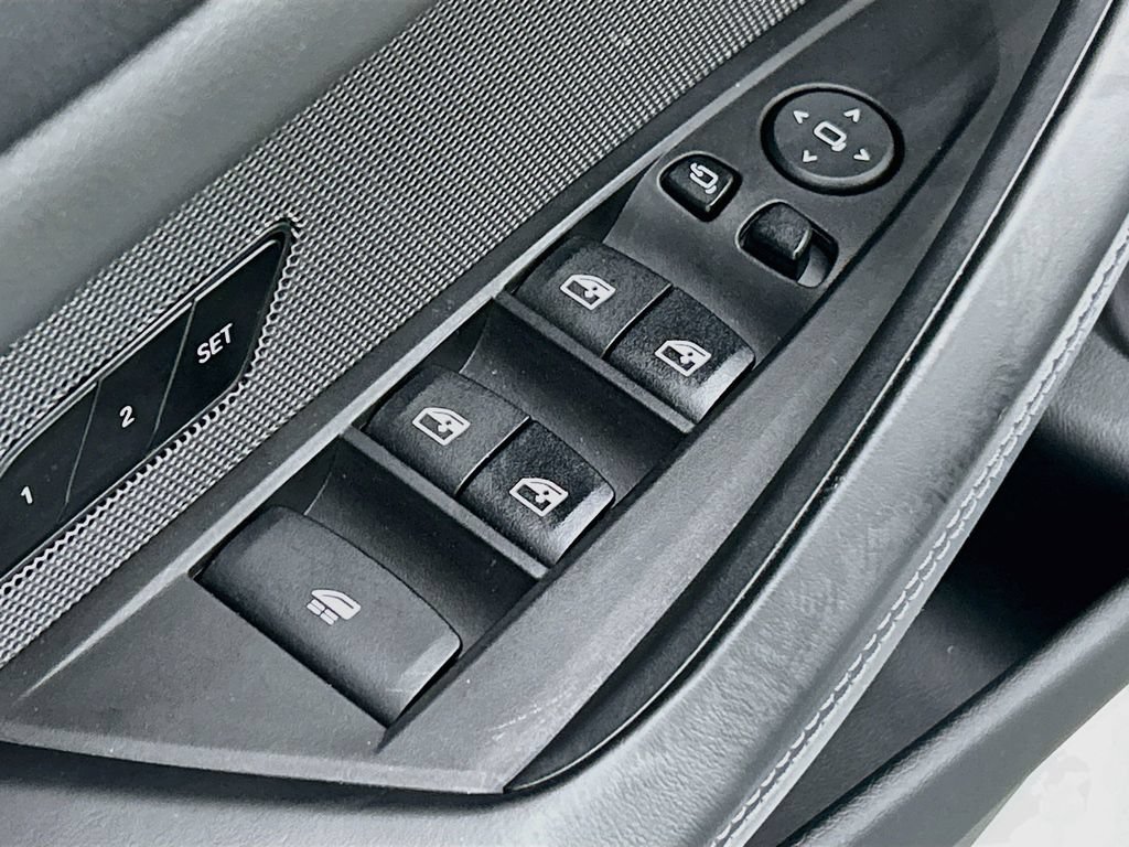 Used 2024 BMW M4 xDrive Competition AWD/4WD image 21