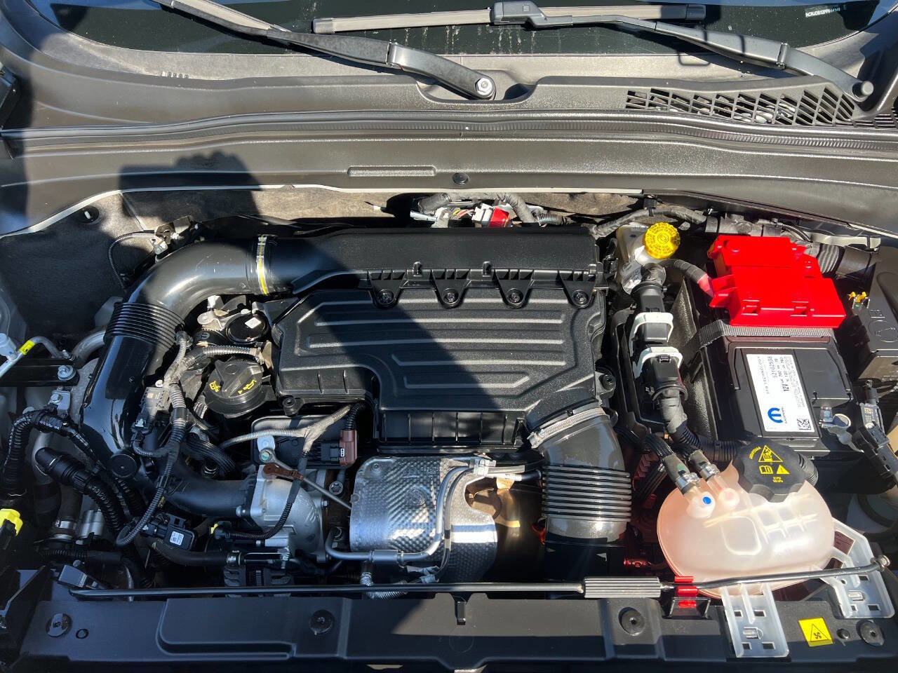 Used 2023 Jeep Renegade Latitude w/ Sun/Sound Group image 17