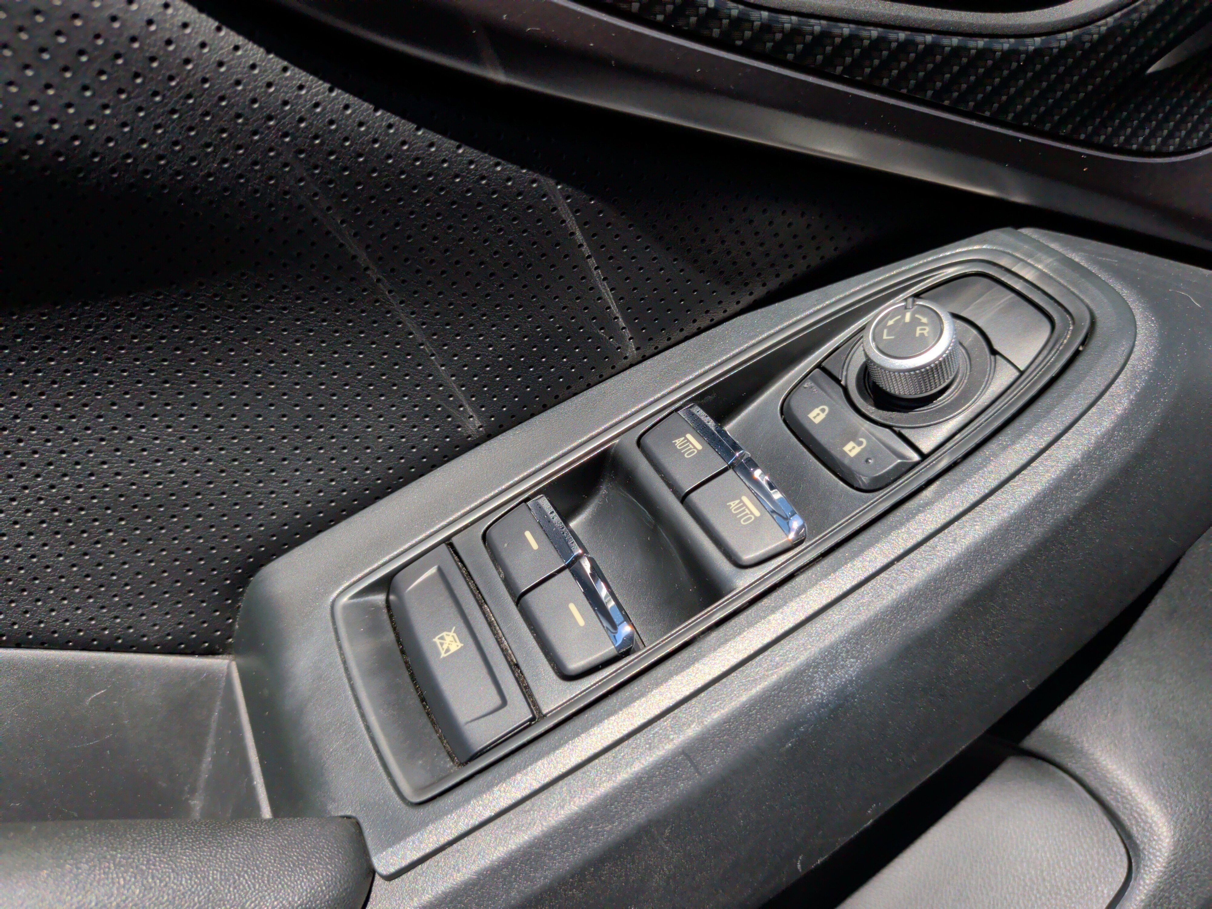 Used 2018 Subaru Crosstrek 2.0i Limited image 29