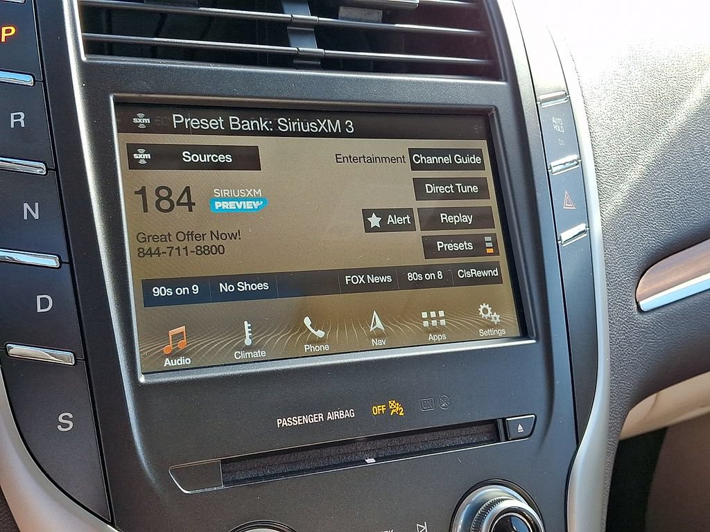 Used 2019 Lincoln MKC Select w/ Select Plus Package AWD/4WD image 18