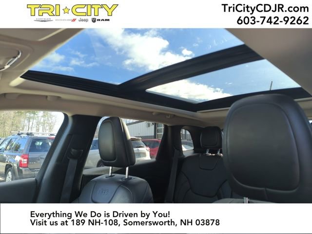 Used 2014 Jeep Cherokee Limited w/ Luxury Group image 28