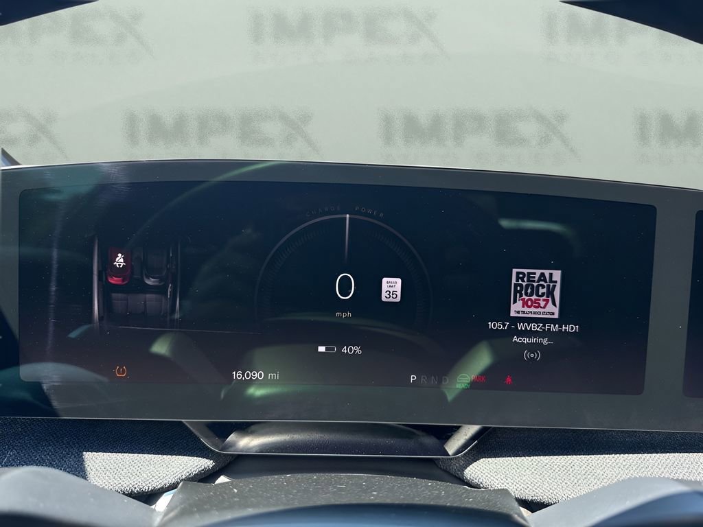 Used 2024 Lucid Air Pure image 22