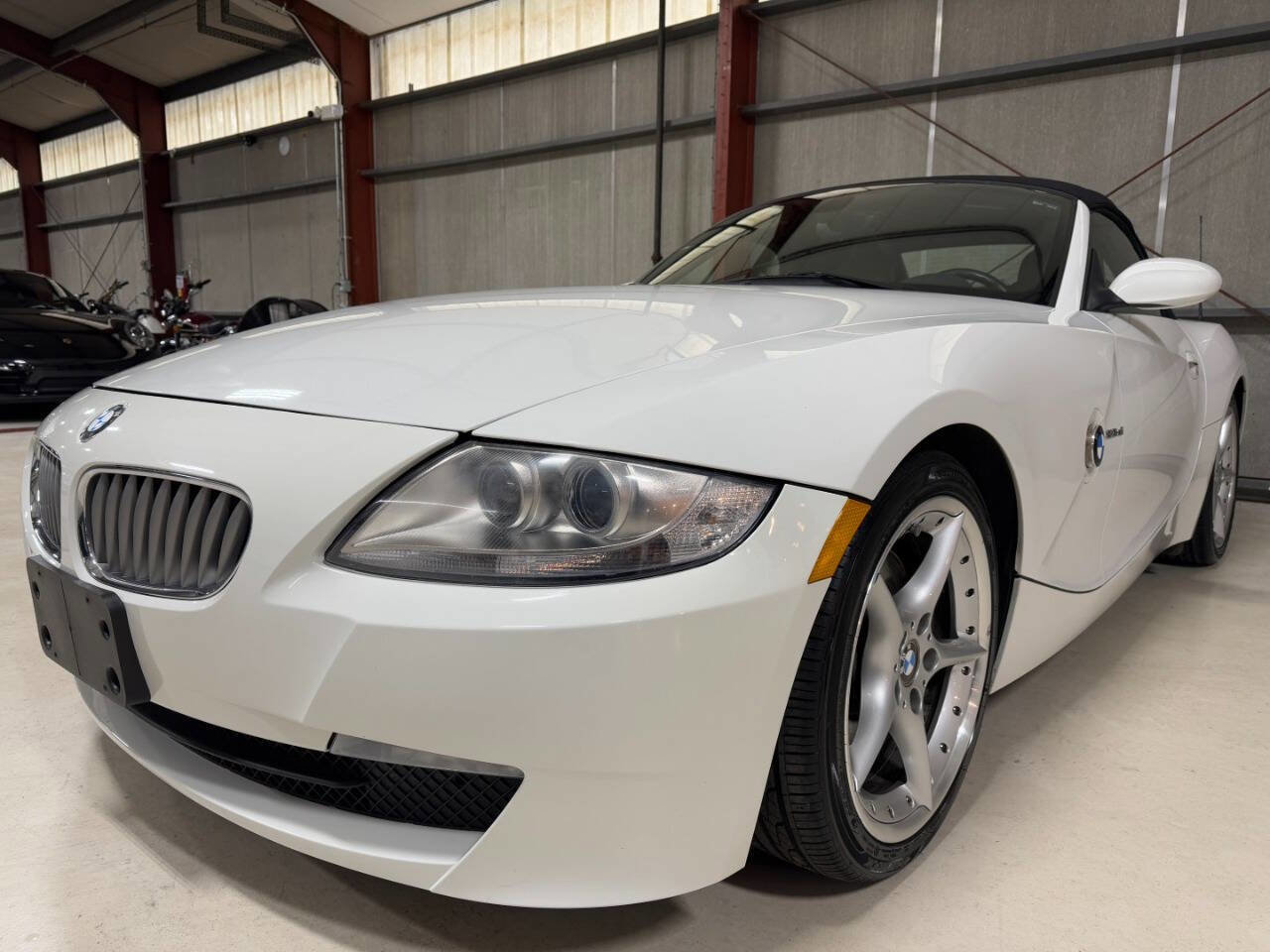 Used 2007 BMW Z4 3.0si image 29