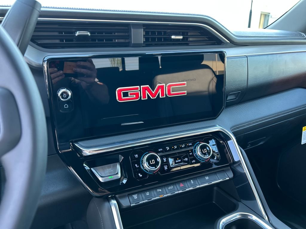 New 2026 GMC Sierra 3500 Denali w/ Denali Reserve Package AWD/4WD image 24