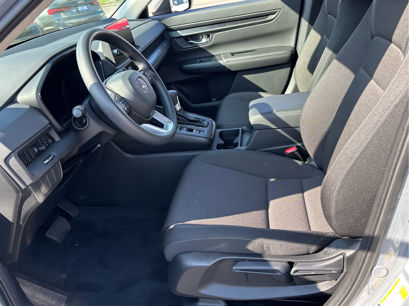 Used 2026 Honda CR-V LX image 8