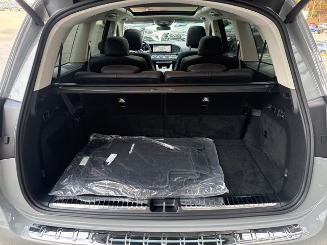 New 2026 Mercedes-Benz GLS 450 4MATIC image 10