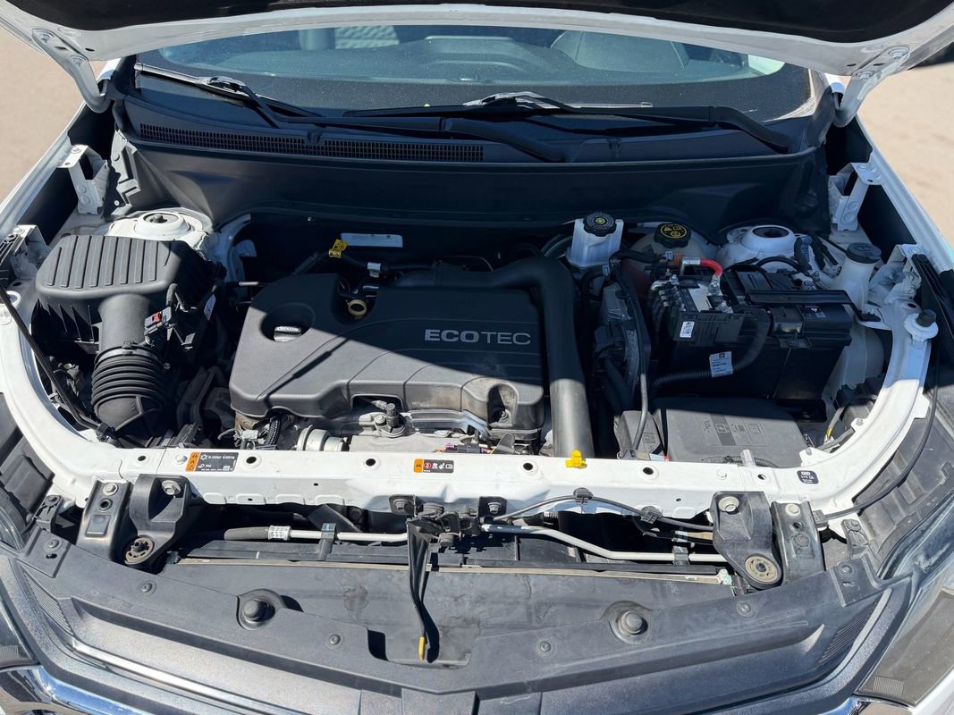 Used 2018 Chevrolet Equinox LT AWD/4WD image 22
