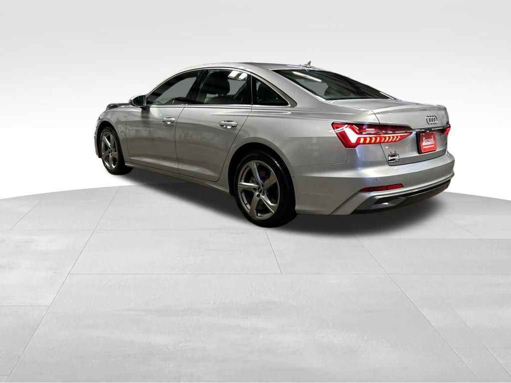 Used 2024 Audi A6 Premium Plus image 4