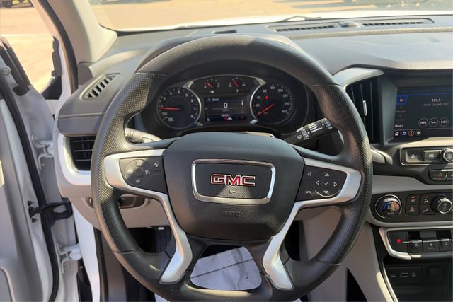 Used 2023 GMC Terrain SLE w/ Driver Convenience Package AWD/4WD image 16