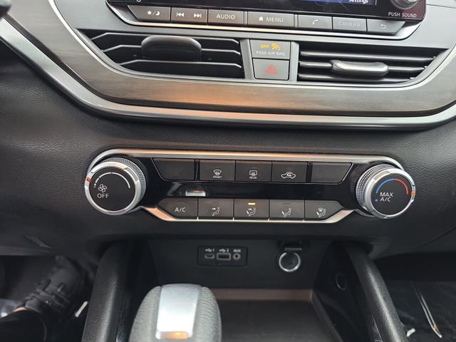 Used 2024 Nissan Altima 2.5 SV image 32