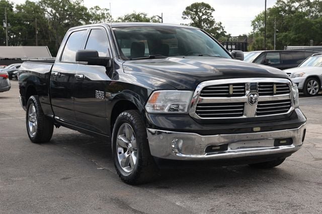 Used 2017 RAM 1500 SLT RWD image 18