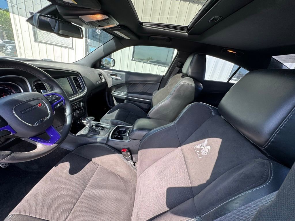 Used 2016 Dodge Charger R/T Scat Pack w/ Technology Group image 11