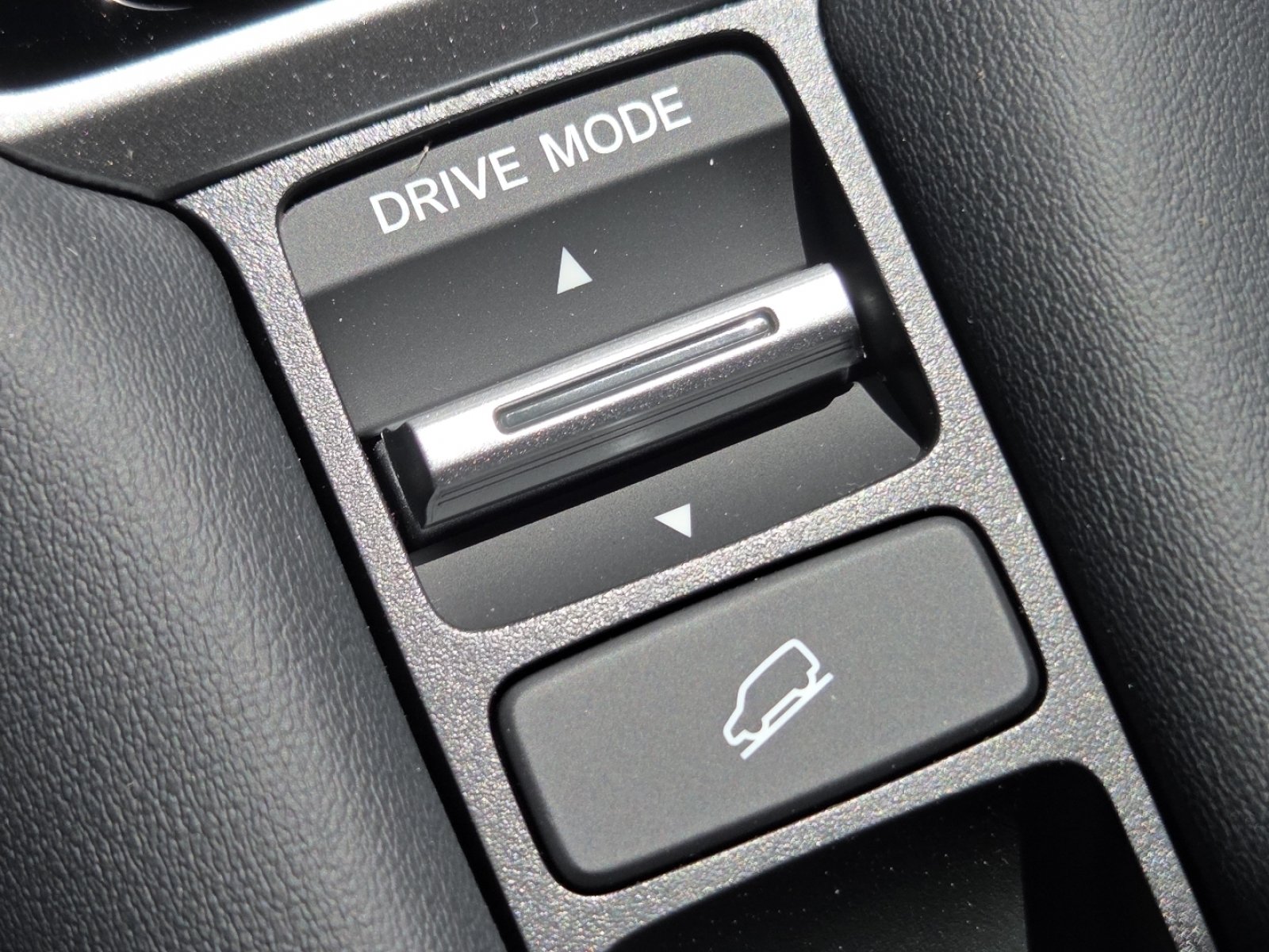 New 2027 Honda HR-V EX-L image 8