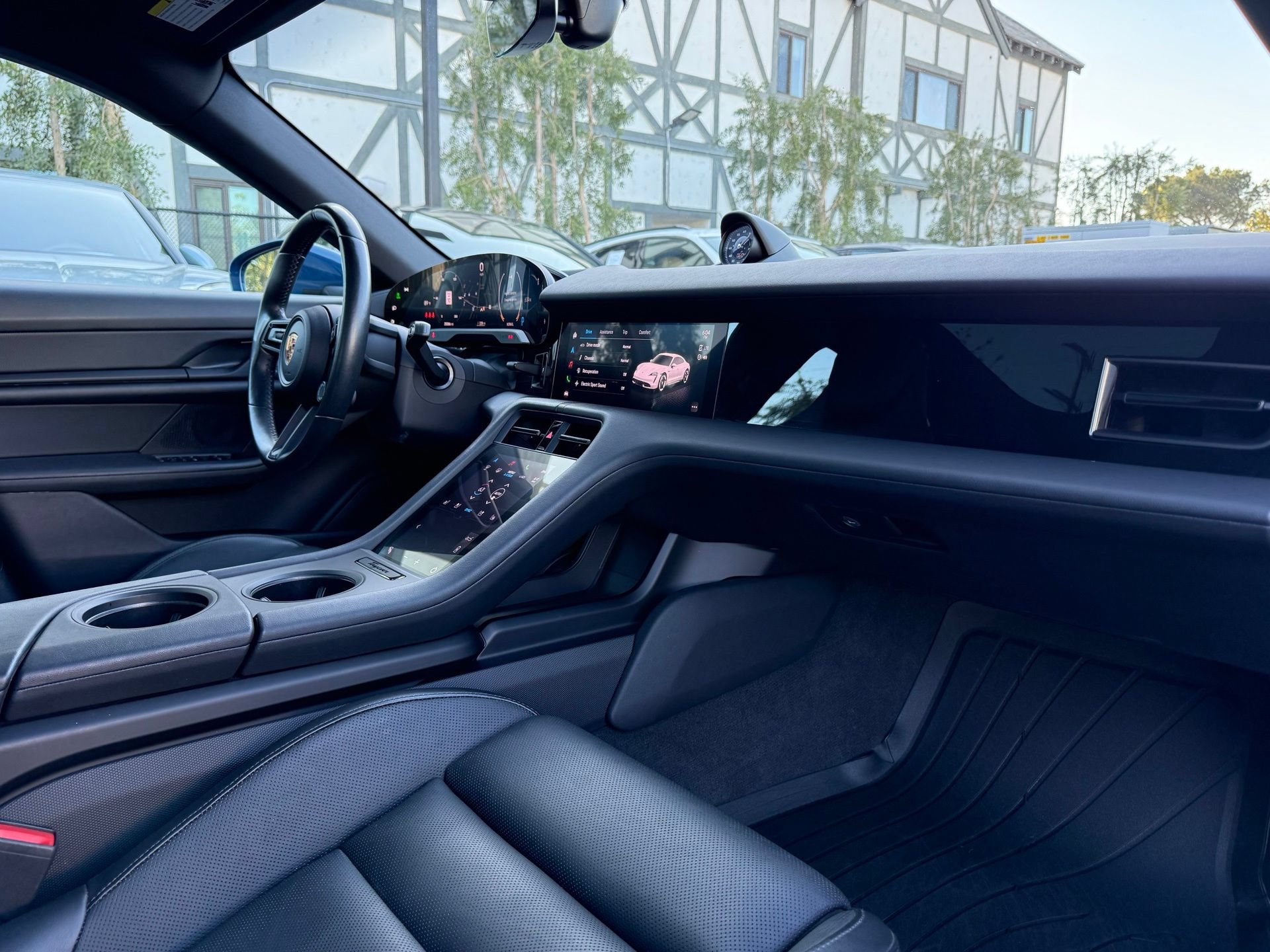 Certified 2023 Porsche Taycan RWD image 25