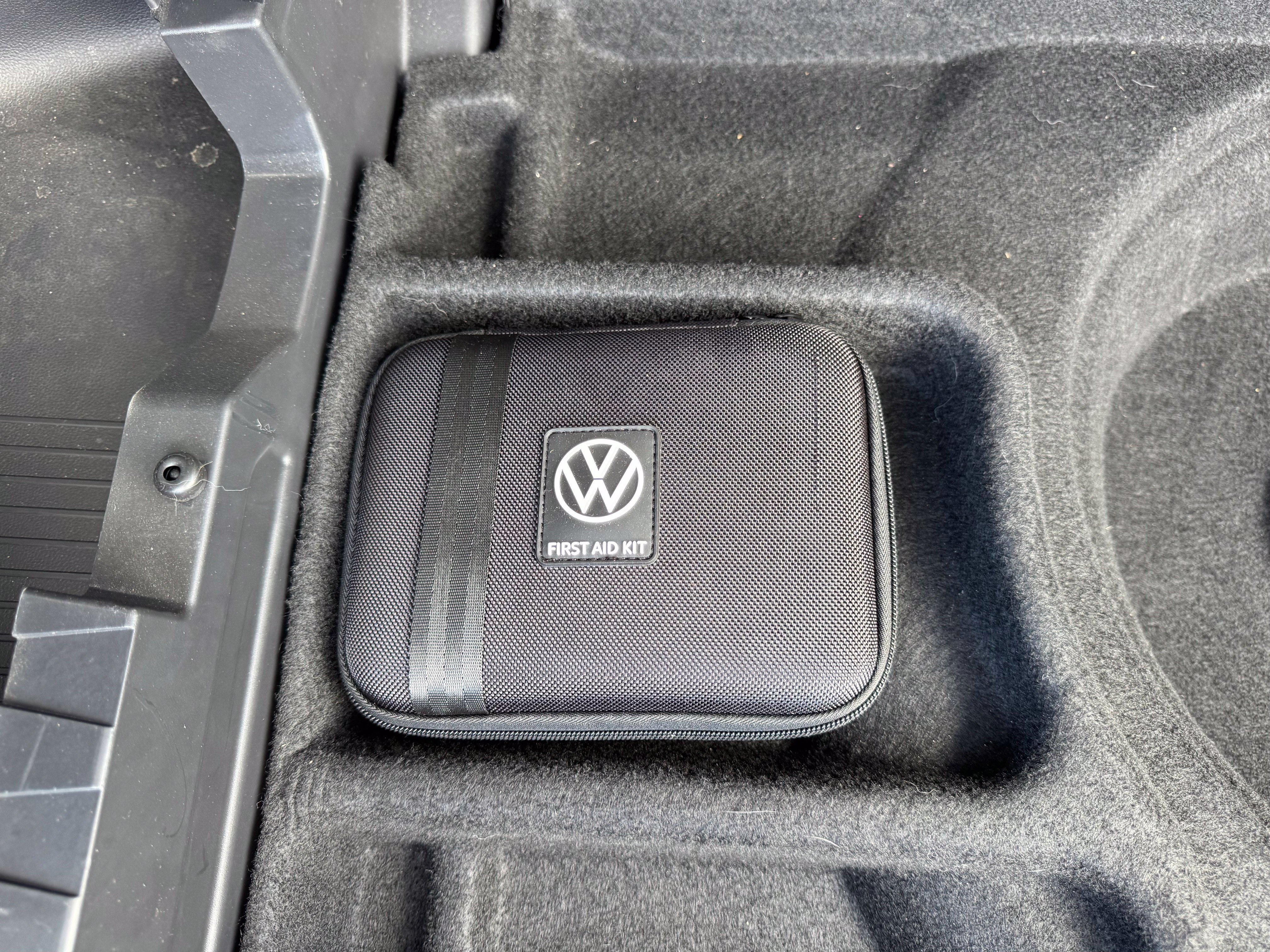 Used 2024 Volkswagen Atlas Peak Edition SEL AWD/4WD image 72