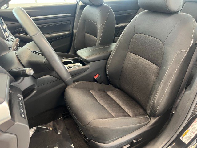 Used 2022 Nissan Altima 2.5 SV w/ SV Premium Package FWD image 10
