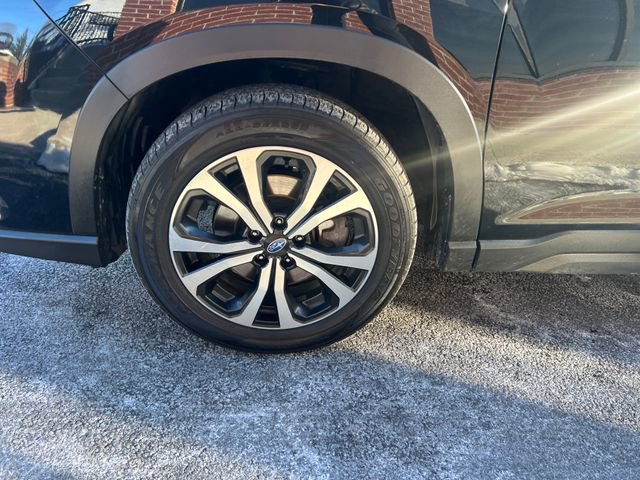 Used 2022 Subaru Forester Limited image 10