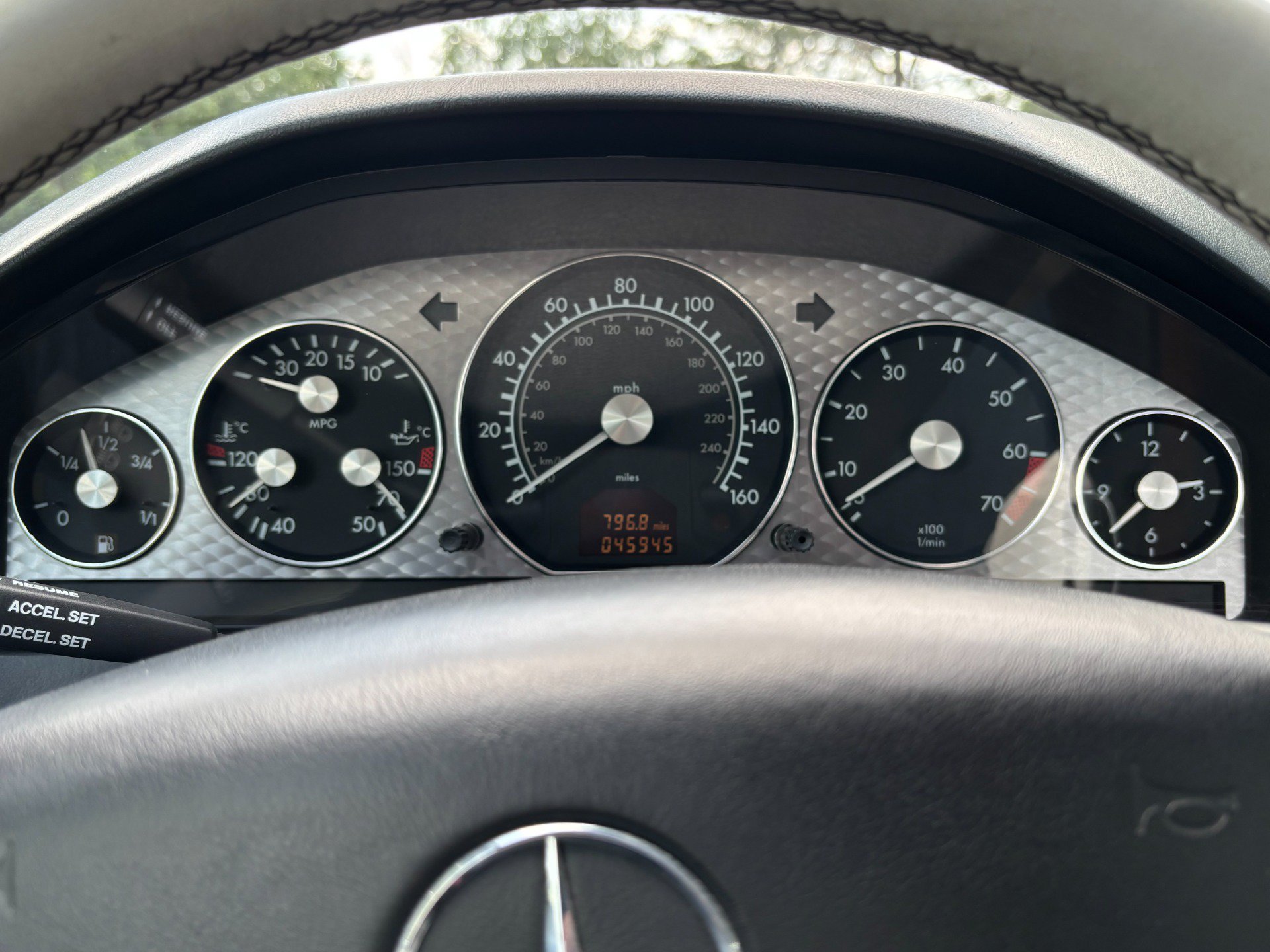 Used 2002 Mercedes-Benz SL 500 image 25