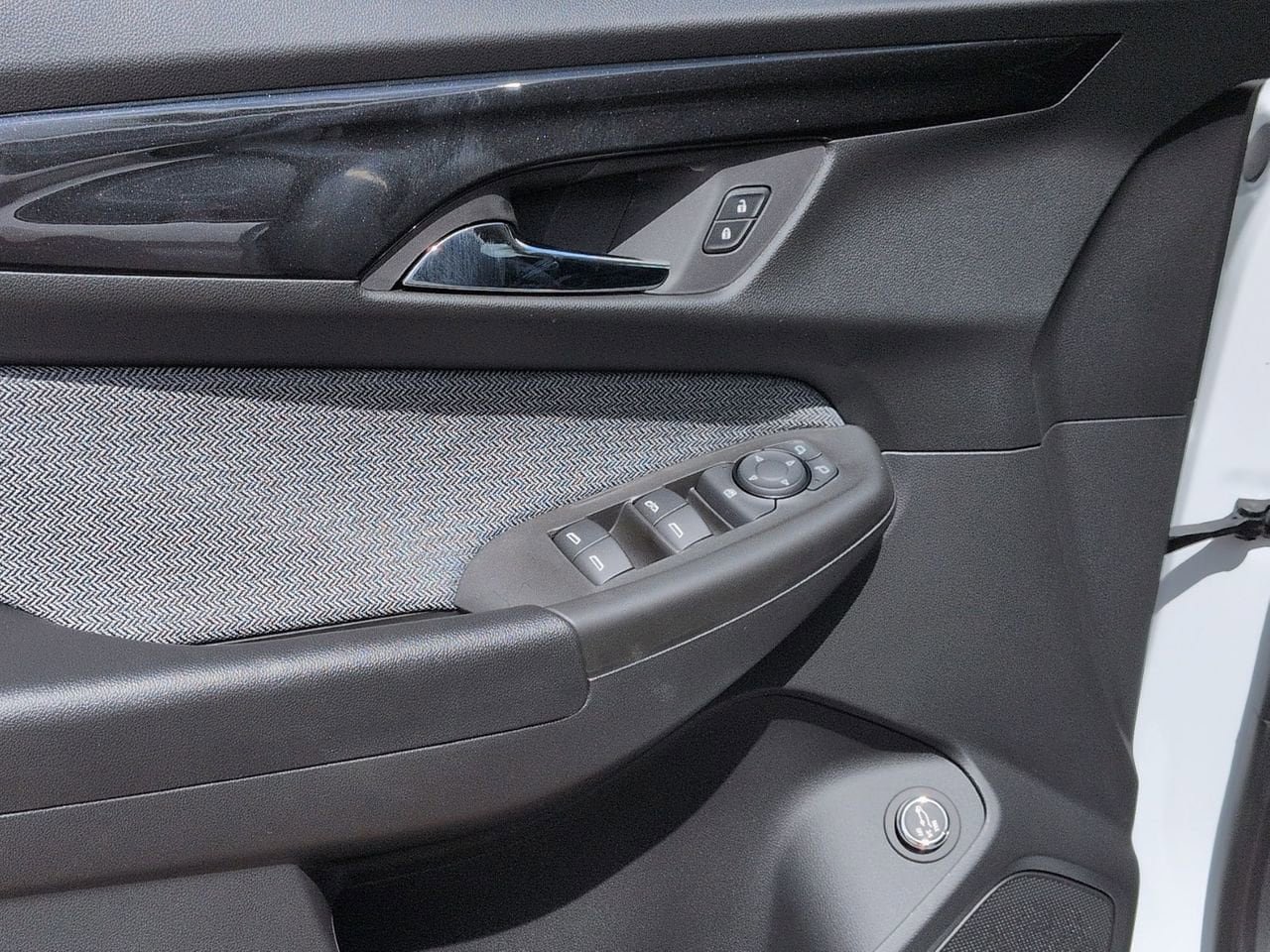 New 2026 Chevrolet TrailBlazer LT w/ Convenience Package FWD image 9