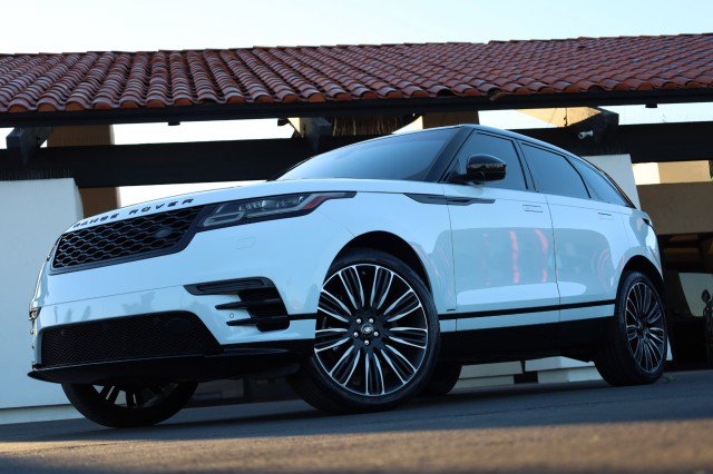 Used 2020 Land Rover Range Rover Velar R-Dynamic S AWD/4WD image 3